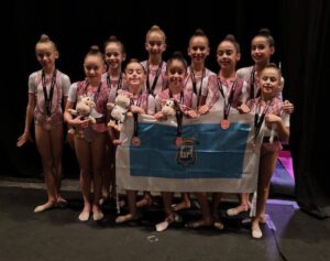 Las benjamines del GR Huelva alcanzaron en Bilbao una brillante tercera plaza, y por ende la medalla de bronce.