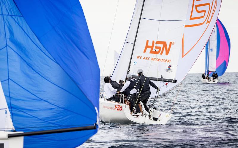 El 'HSN Sailing Team', la embarcación del onubense Ricardo Terrades, ha confirmado su participación en la regata inaugural de la temporada del Mediterráneo de J70. / Foto: María Muiña.